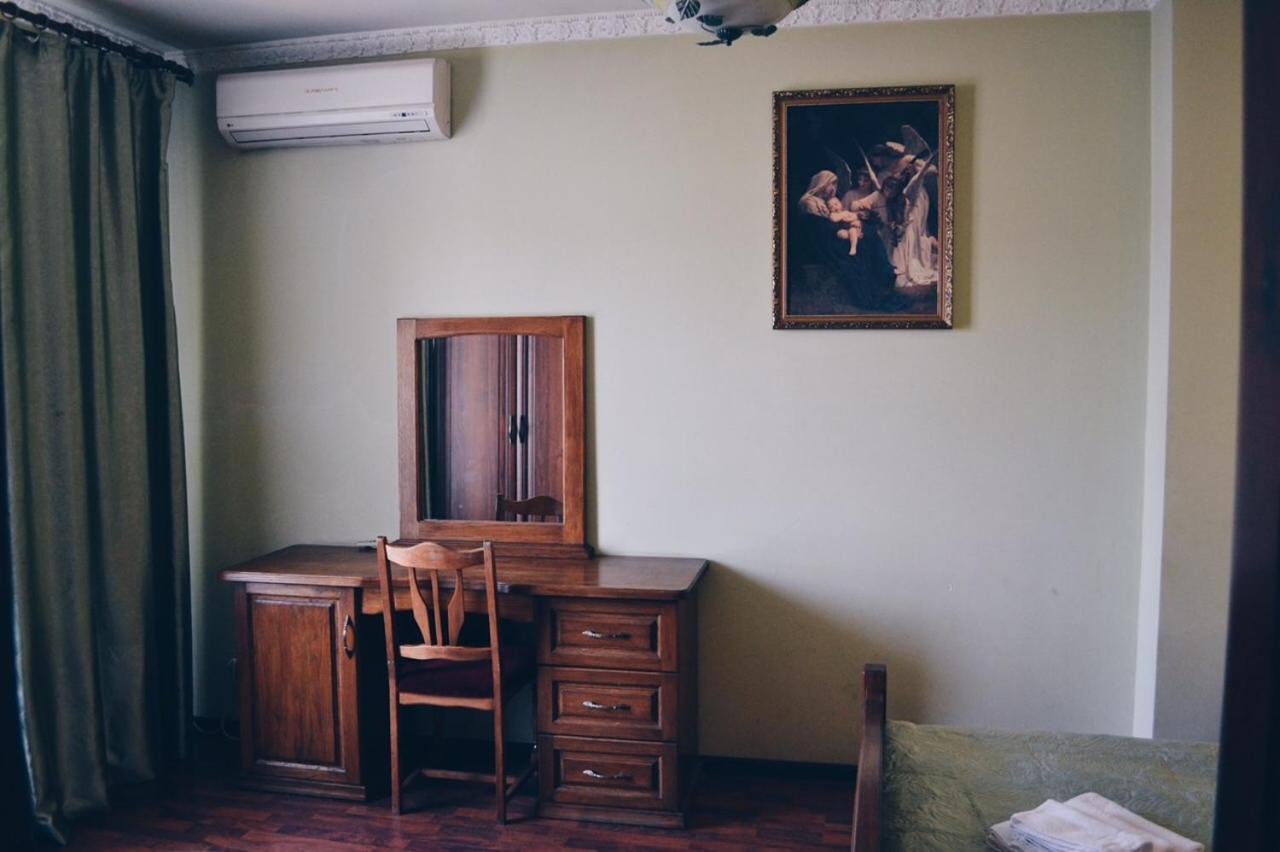 3-Room Apartments In Central City Lwów Zewnętrze zdjęcie